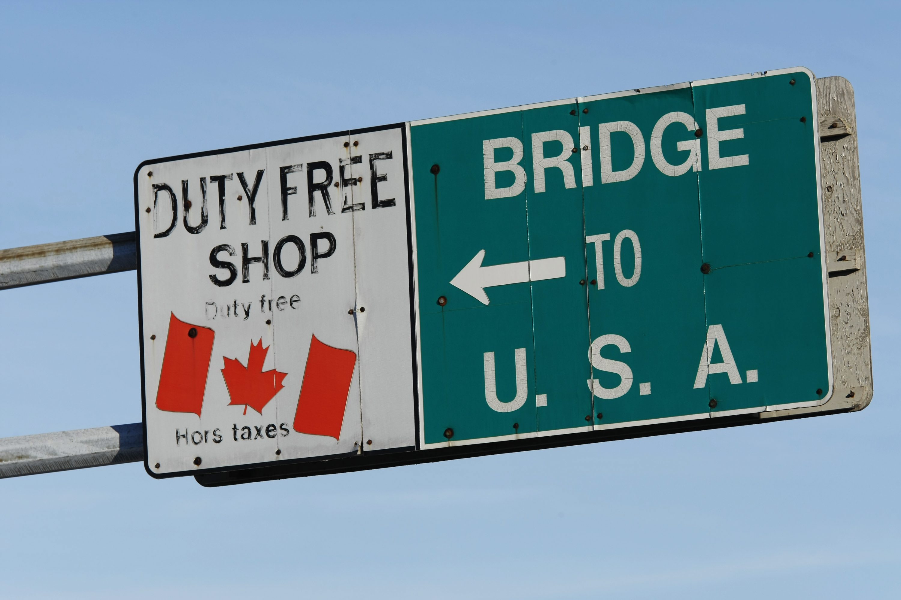 САЩ Президентът Доналд Тръмп прекратява ключово освобождаване от своите тарифи