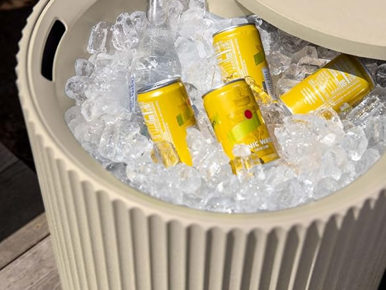 Say hello to an organized and clean outdoor space with these versatile options.