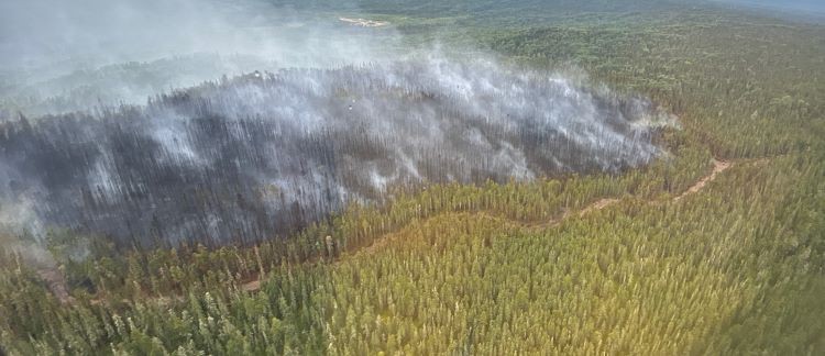 Северна общност на Алберта която не е непознат за опустошението
