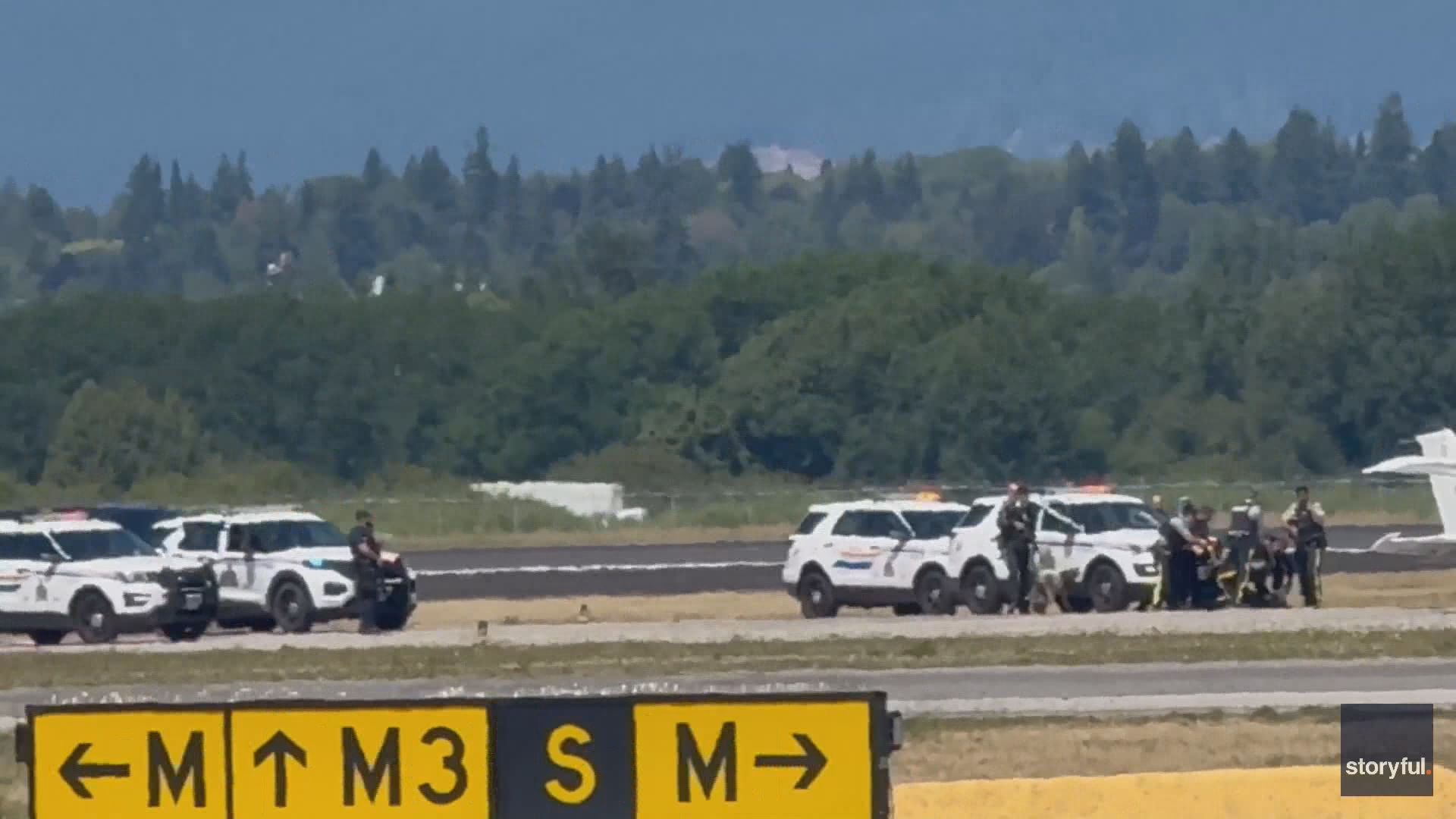 Video shows moment suspect arrested at YVR for alleged hijacking of small plane