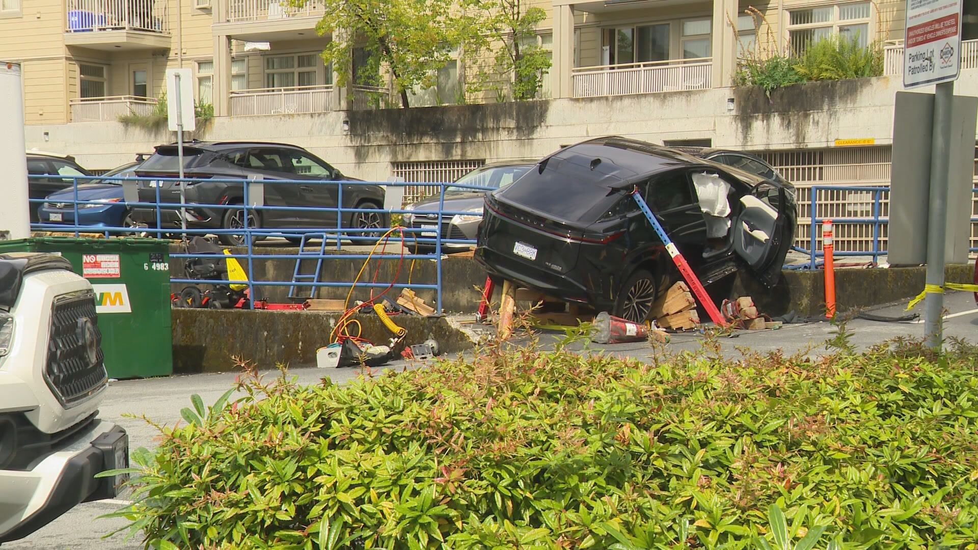 Airborne SUV lands on pedestrian in wheelchair in North Vancouver parking lot