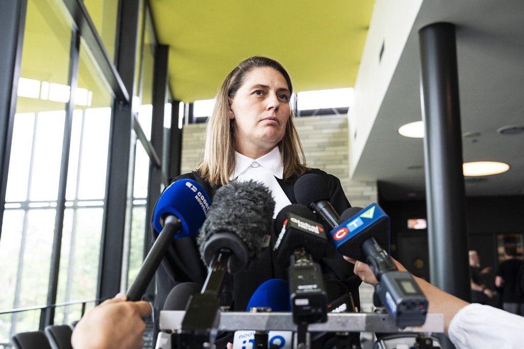 Майката на Квебек обвинена в изоставяне на дъщеря си от