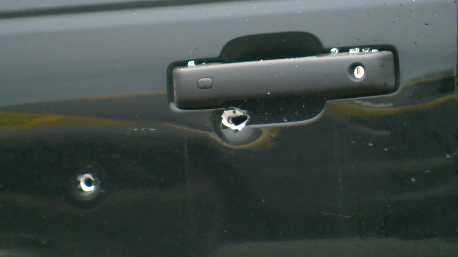 Airdrie Alta src https d21y75miwcfqoq cloudfront net 70c8fc80 alt style position absolute width 1px height 1px referrerpolicy no referrer when downgrade Police were called out to