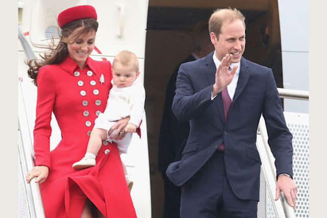 Funniest things the Queen and Royal Family got last year - image