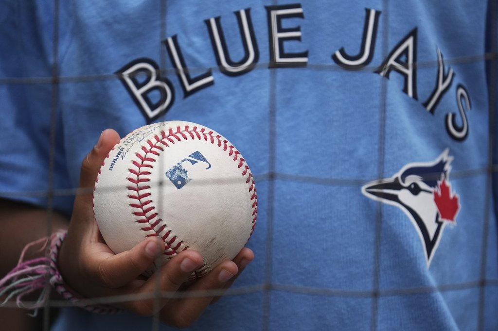 Торонто След силно представяне през първата половина на сезона първото място