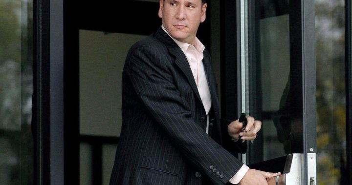 адвокатската асоциация на Квебек прекрати лиценза на адвоката на Леонардо