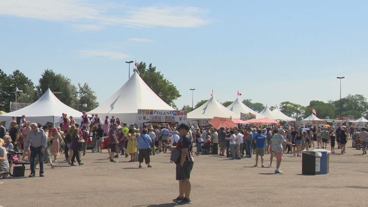 Фестивалът на наследството в Едмънтън се завръща на изложбата на