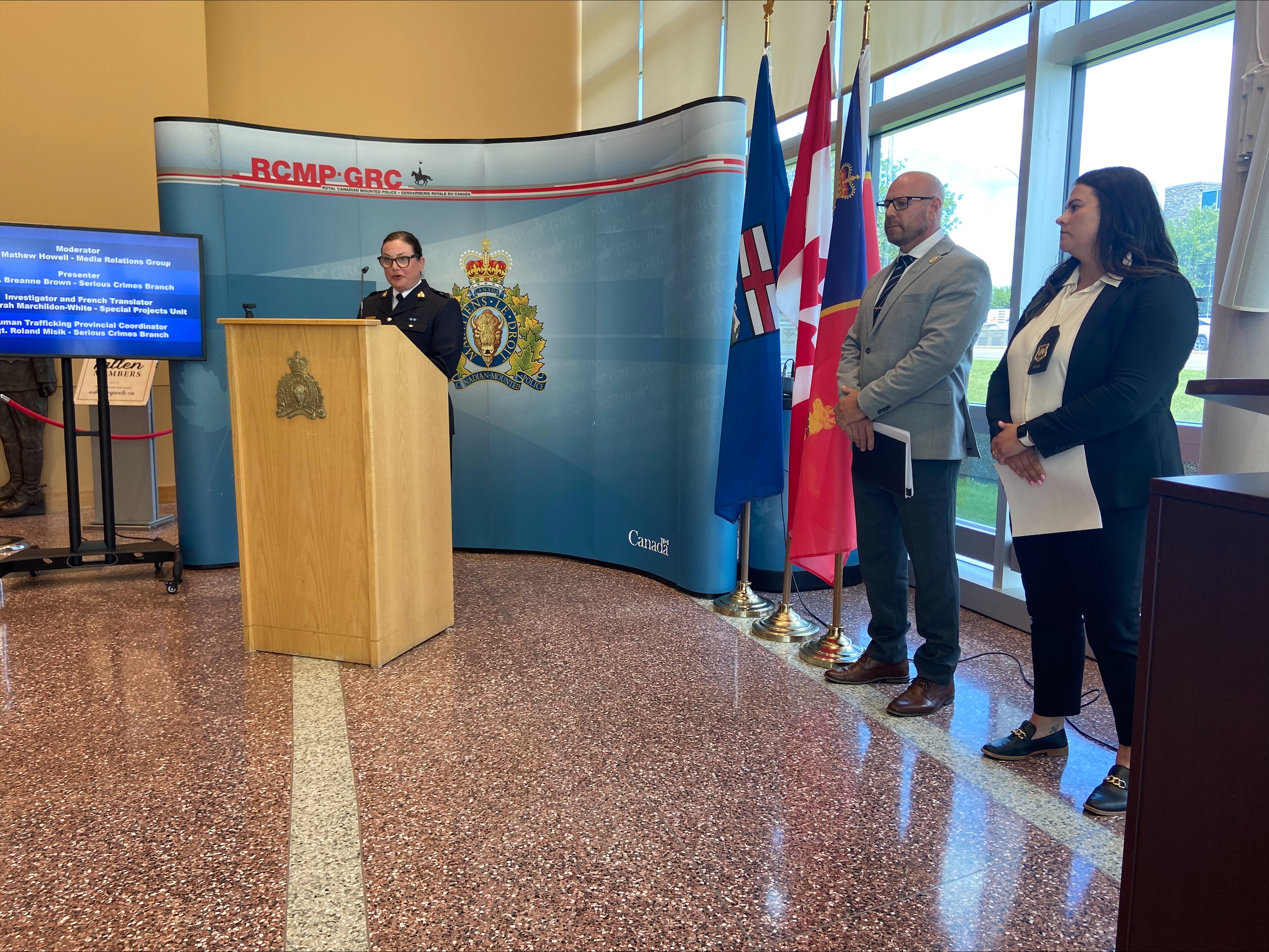 Alberta RCMP обвини двама мъже от Едмънтън в трафика на