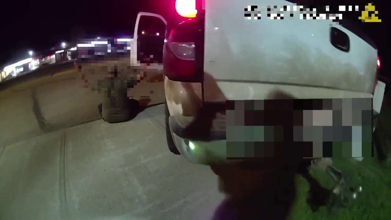 четирима души са изправени пред обвинения след арест на кражба