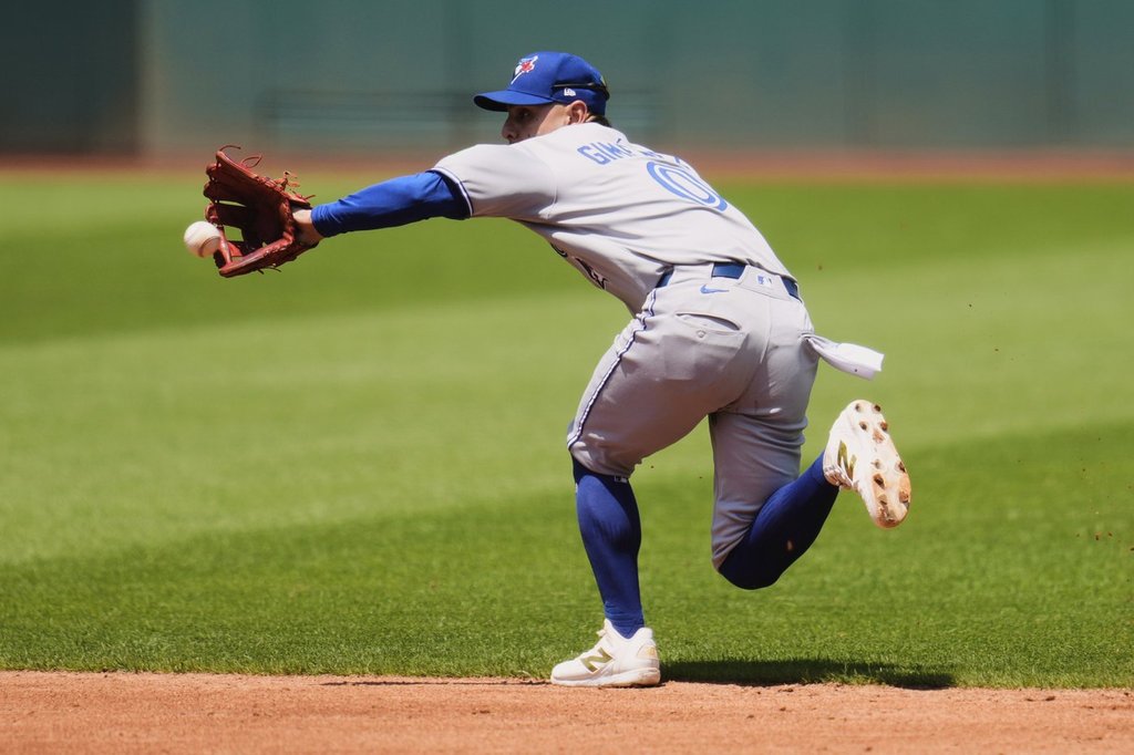 Торонто Торонто Сините Джейс възстанови втория основател Андрес Гименес от 10 дневния