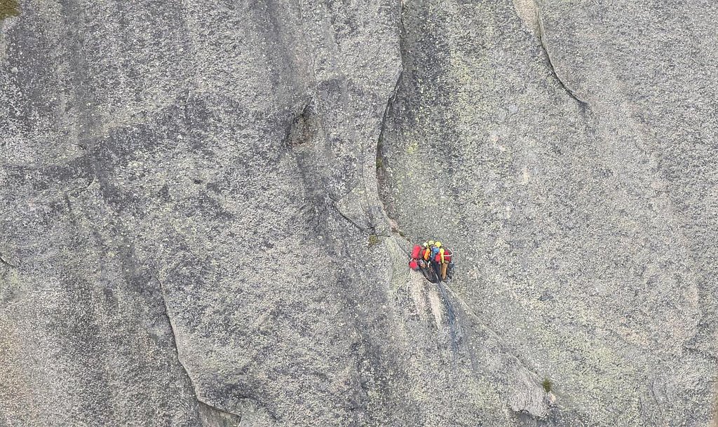 Members of three search and rescue groups combined efforts to save two climbers off the face of Yak Peak near Hope, B.C., early Wednesday after one of the climbers fell and sustained a head injury as shown in this handout image taken from North Shore Rescue Facebook posting. 
THE CANADIAN PRESS/Handout - North Shore Rescue (Mandatory Credit).