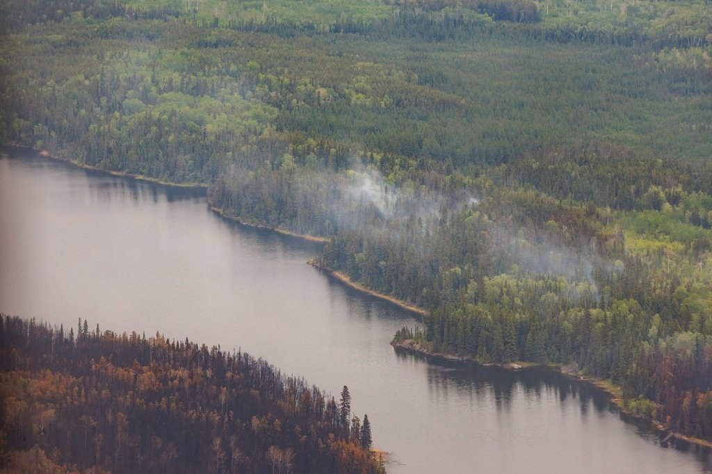 Изминаха 44 дни откакто жителите на Snow Lake Man Трябваше