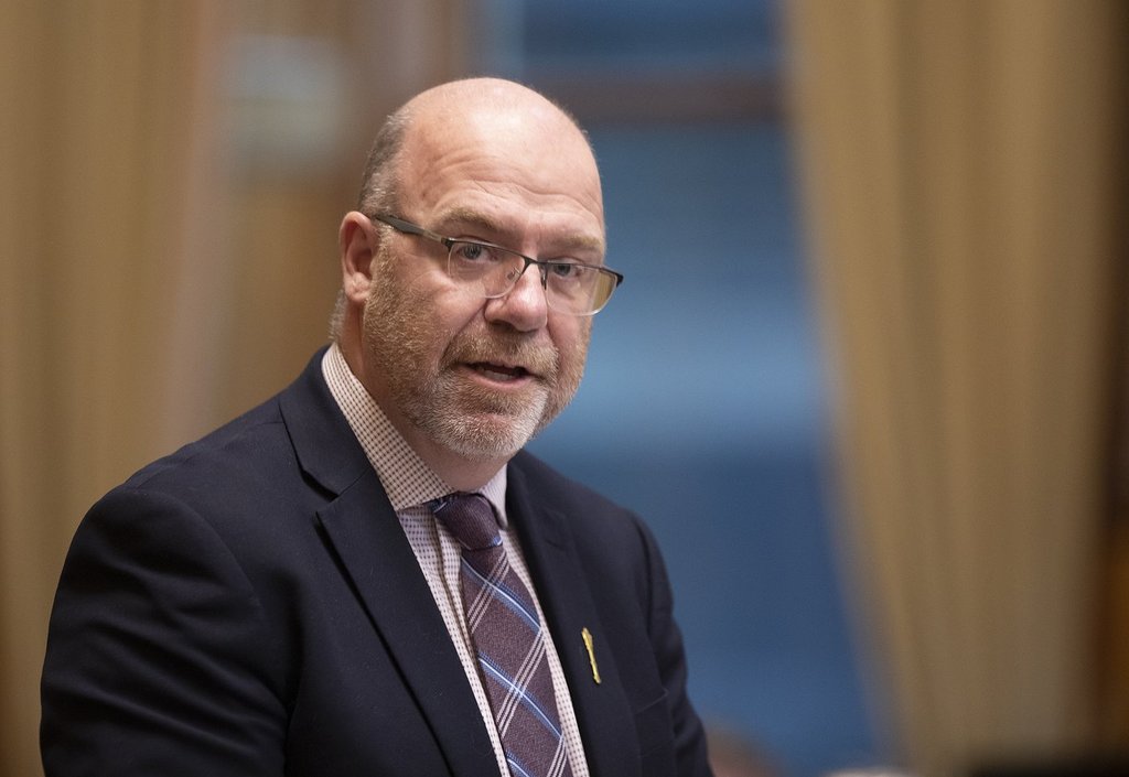 Правителството на Ню Брънсуик преразглежда бюджетния си дефицит нагоре с