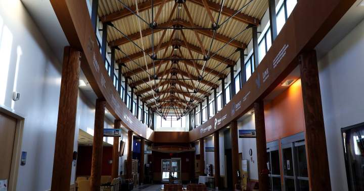 Малък град в Северен Онтарио който чака повече от седем