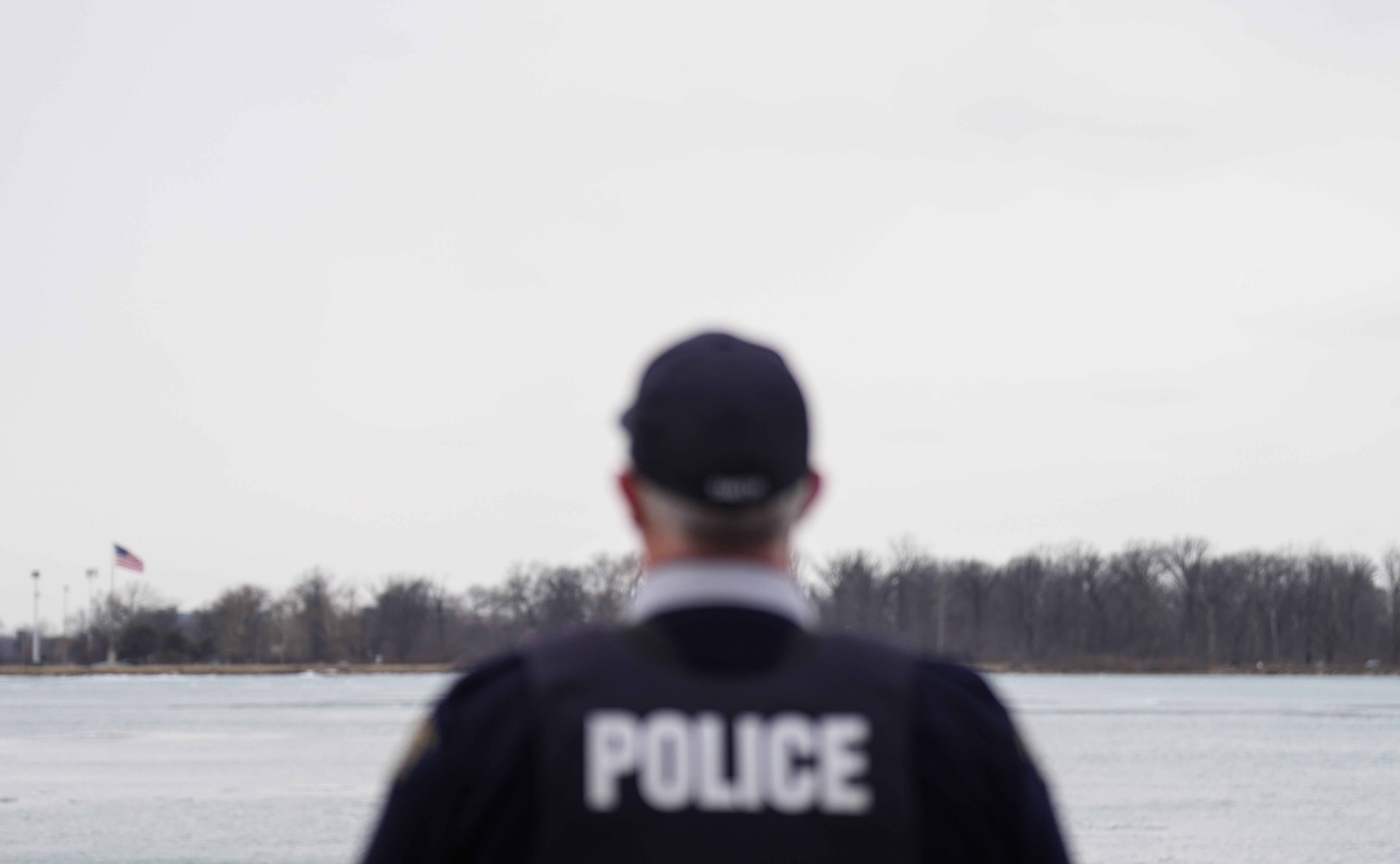 Полицията в град Онтарио Ласал Казват че са арестували мъж