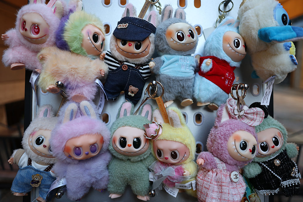 Полицията в Южна Калифорния прихванаха десетки хиляди долари на стойност