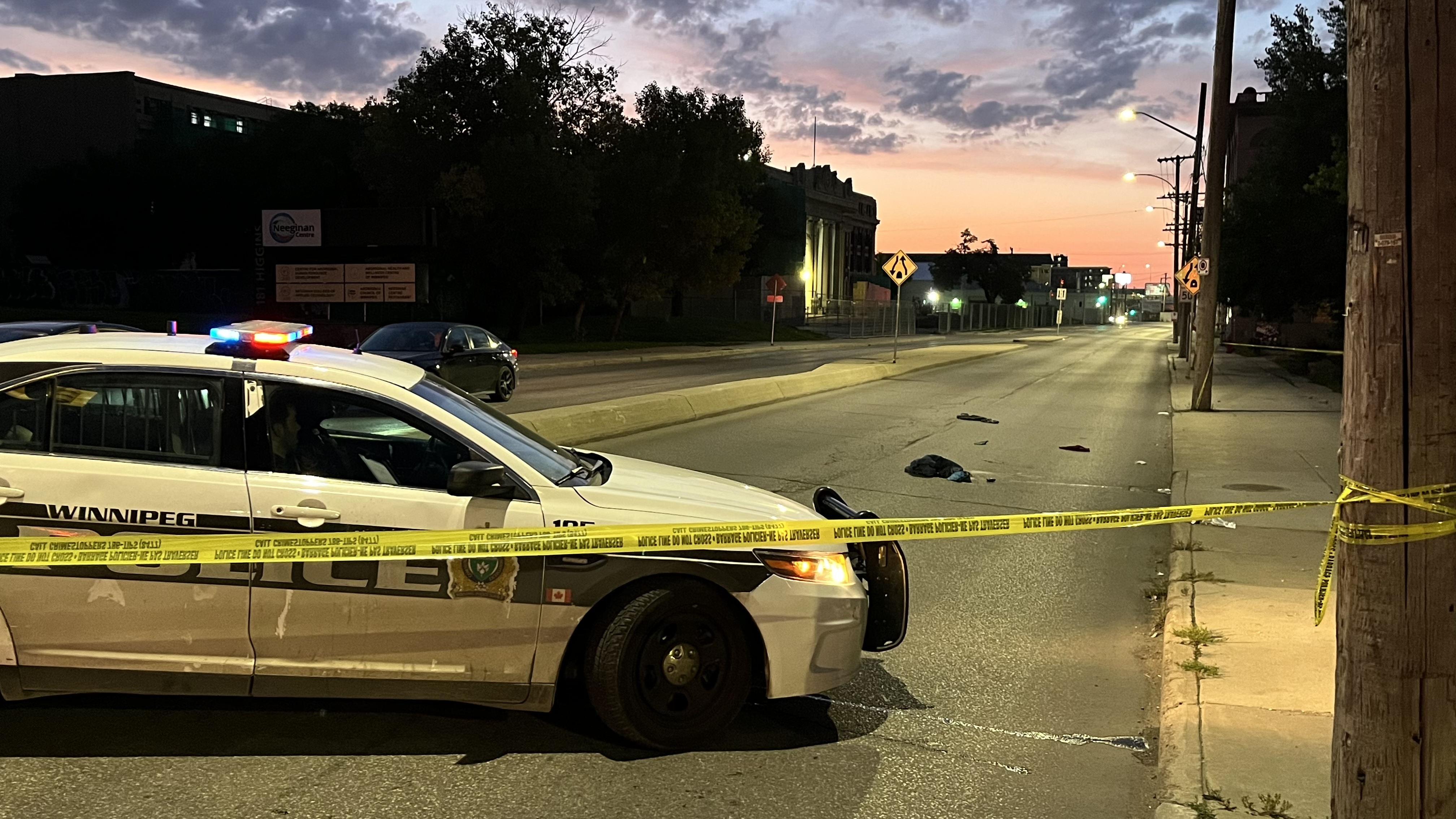 полицията в Уинипег твърди че са били повикани на Авеню