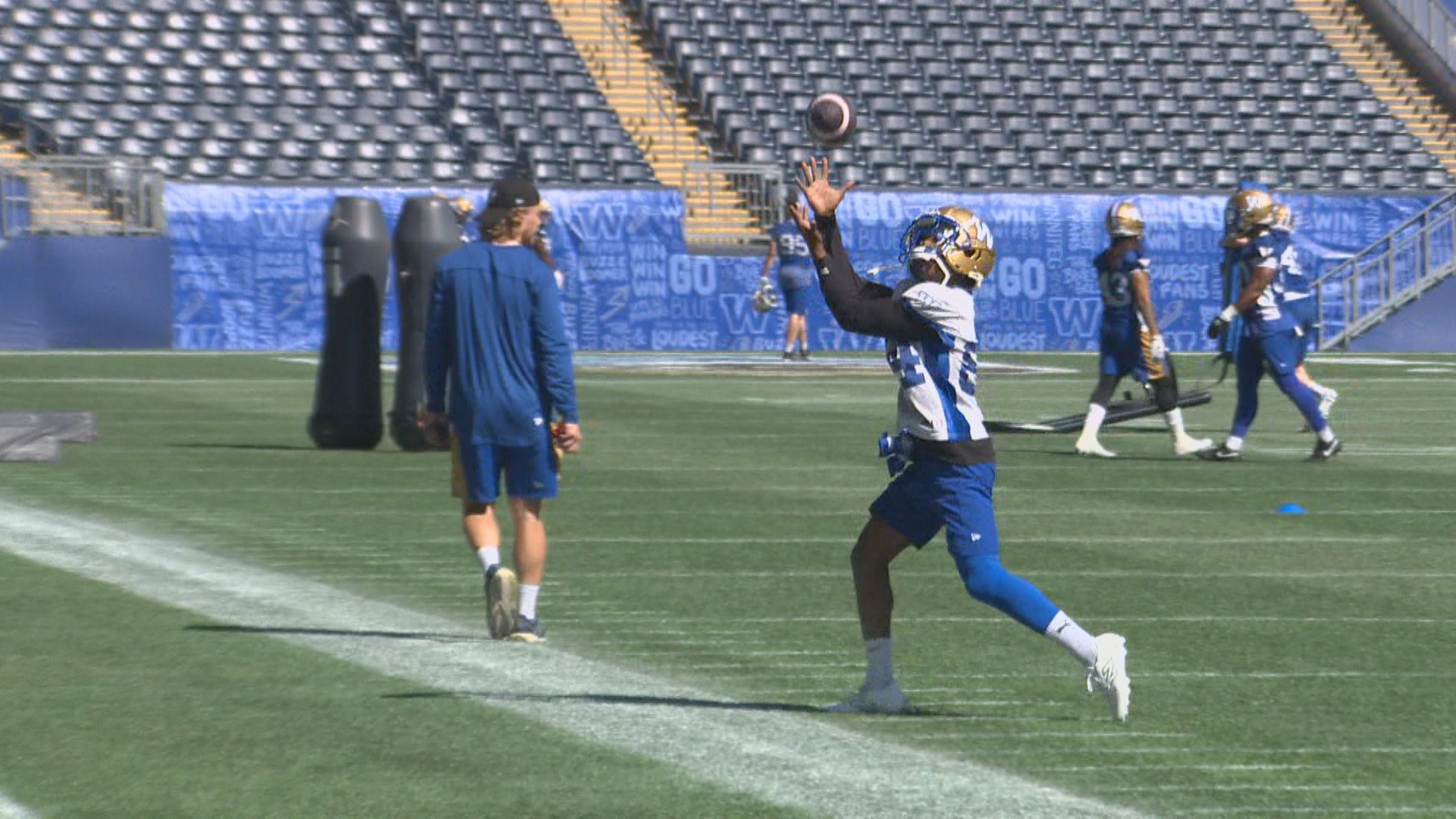 След като получи обрив от наранявания на приемащия си корпус