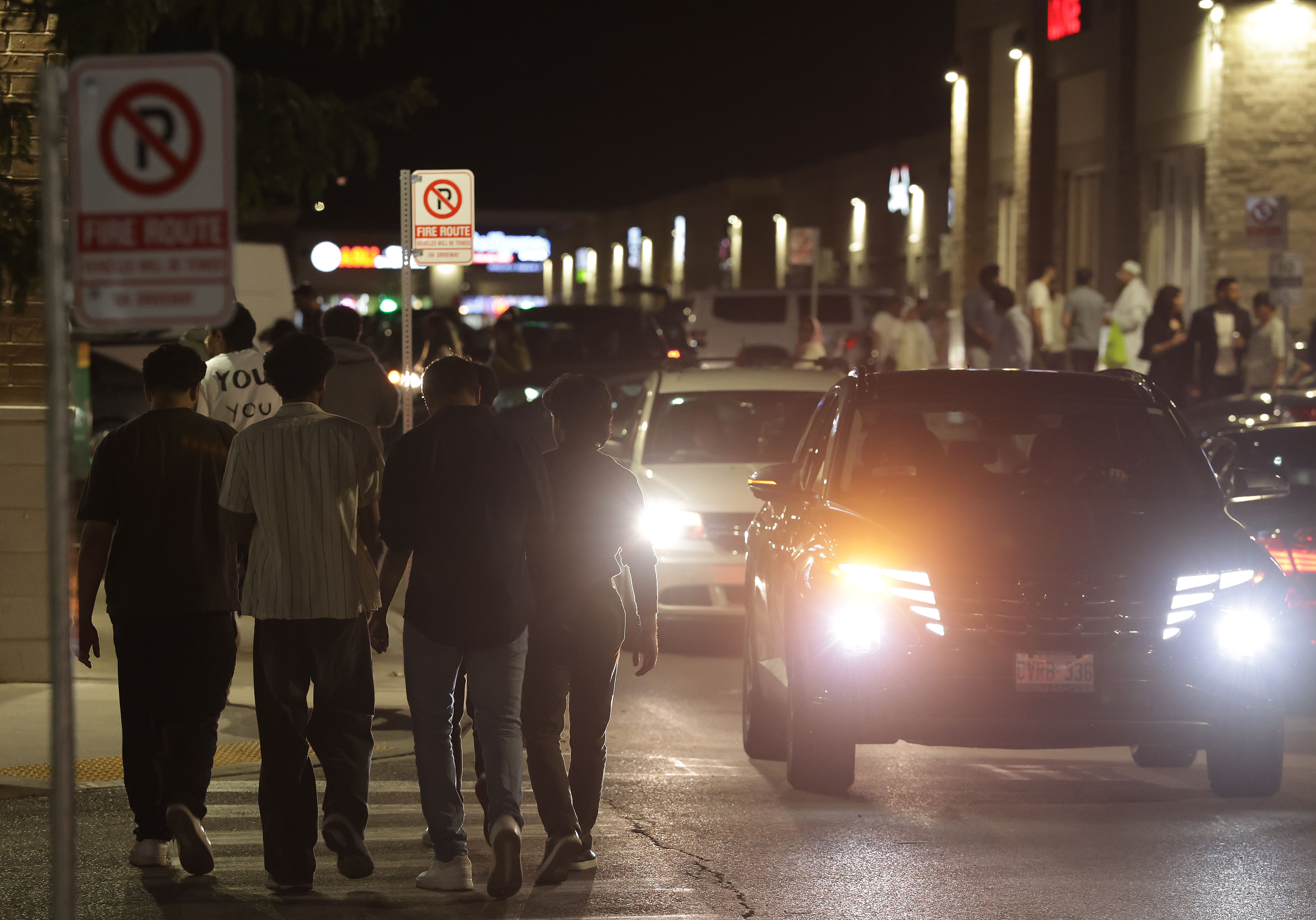 Град Мисисауга е получил разпореждане срещу собствениците на площад за