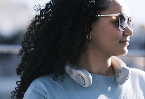 Кураторът независимо решава какви теми и продукти представяме Когато закупите