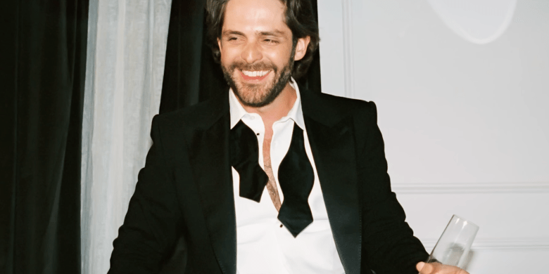 Thomas Rhett After All The Bars Are Closed Three Weeks #1 on ACC with Ryan Fox
