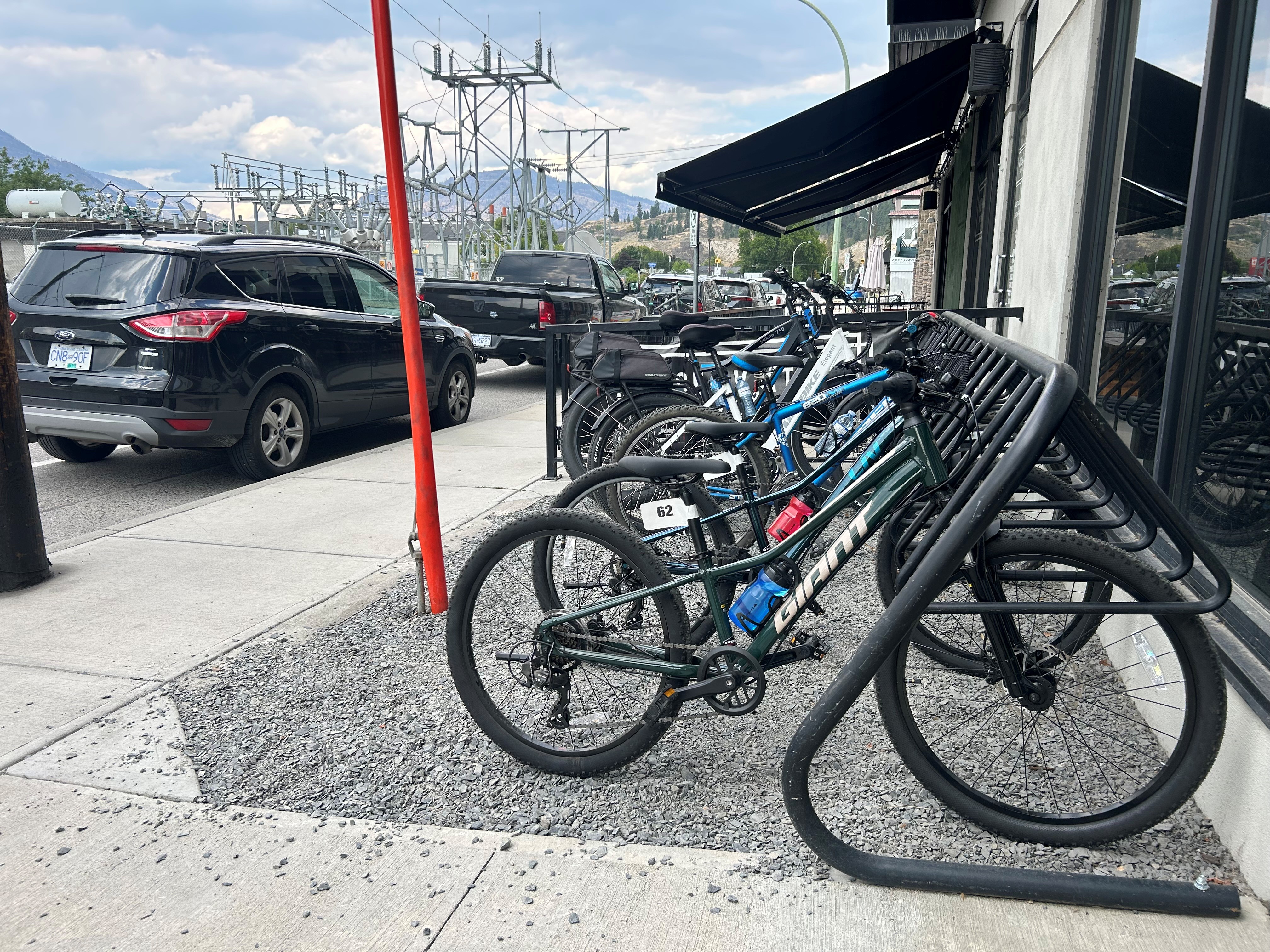 Когато Елинор Маклийн имаше множество велосипеди откраднати от нейната Келовна