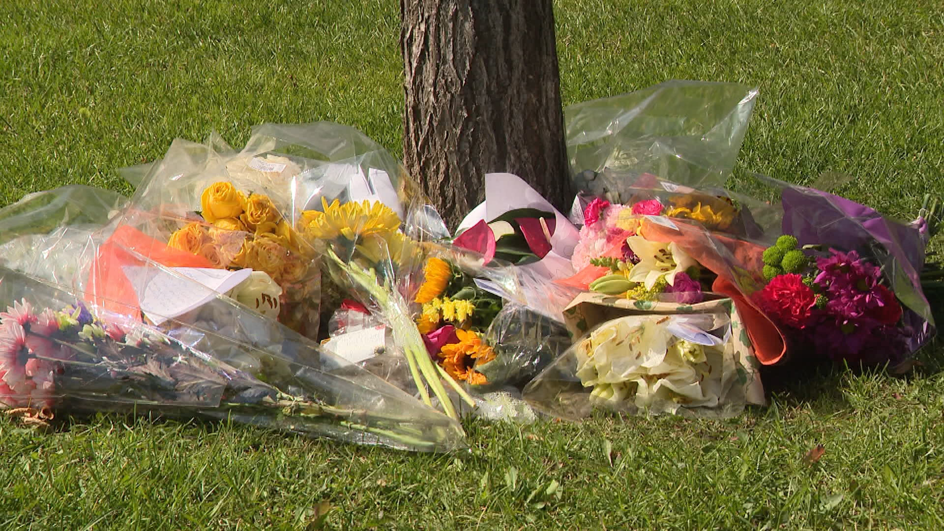 енориаши в църквата на Първата асамблея в квартал Мейфеър в