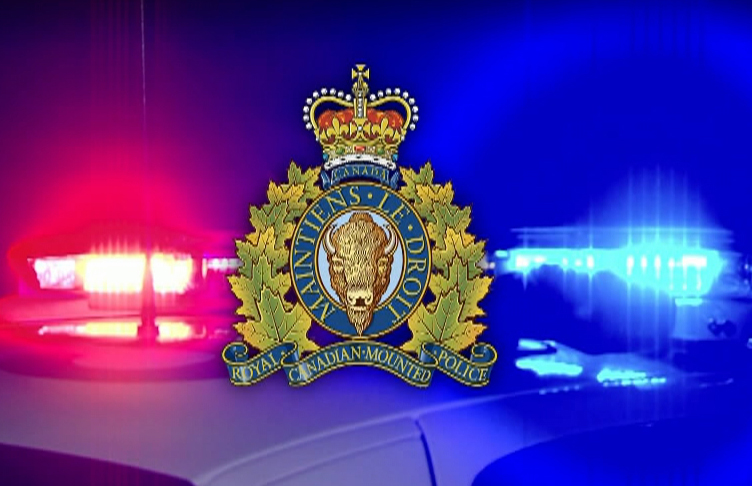 RCMP казват че един човек е мъртъв след сблъсък включващ