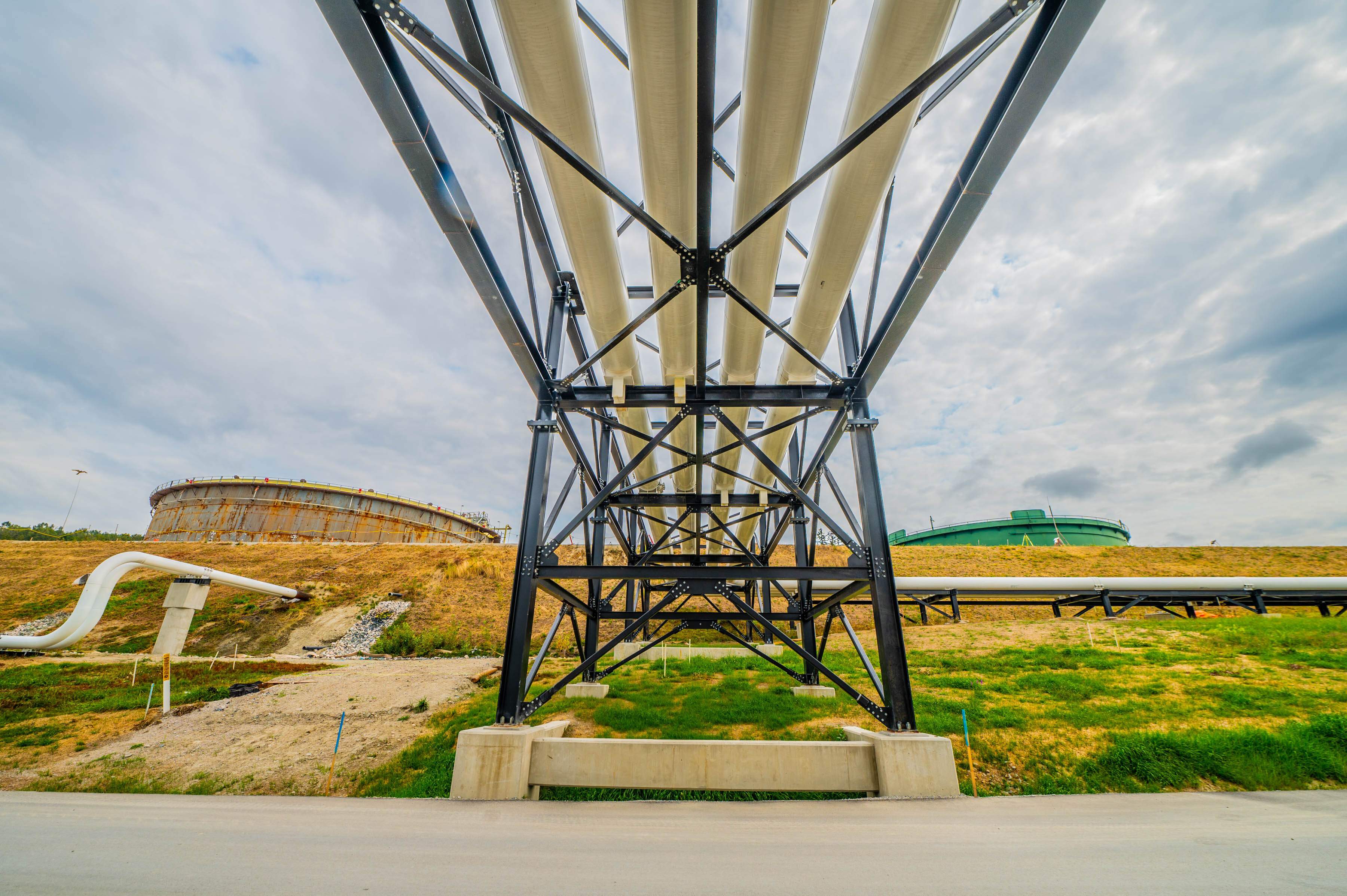 The Structural Mechanics of Canadian Oilsands Expansion and the Trans Mountain Paradox