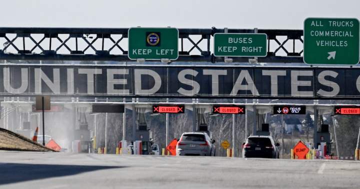 Чуждестранните туристи влизащи в Съединените щати може скоро да бъдат