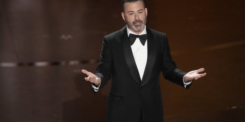 Jimmy Kimmel's show to remain off dozens of U.S. stations despite return