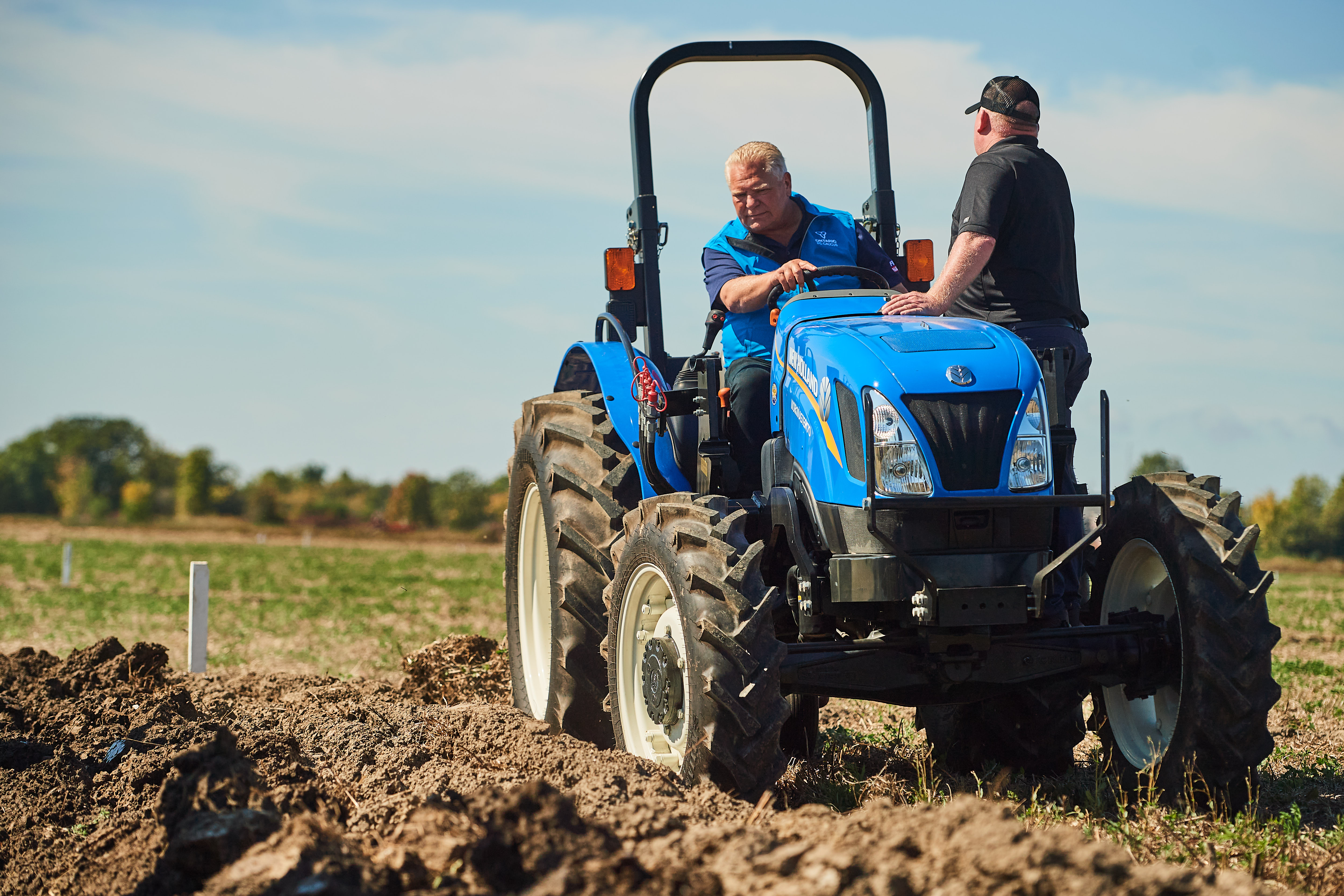 Премиерът на Онтарио Дъг Форд моли премиера Марк Карни да