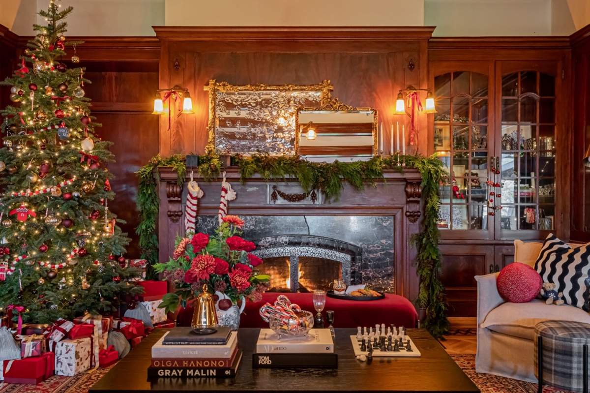 Homes for the Holidays - image