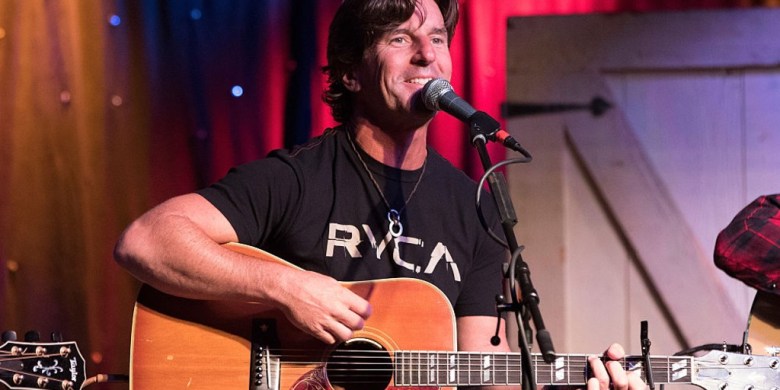 Grammy-winning songwriter Brett James dies in plane crash