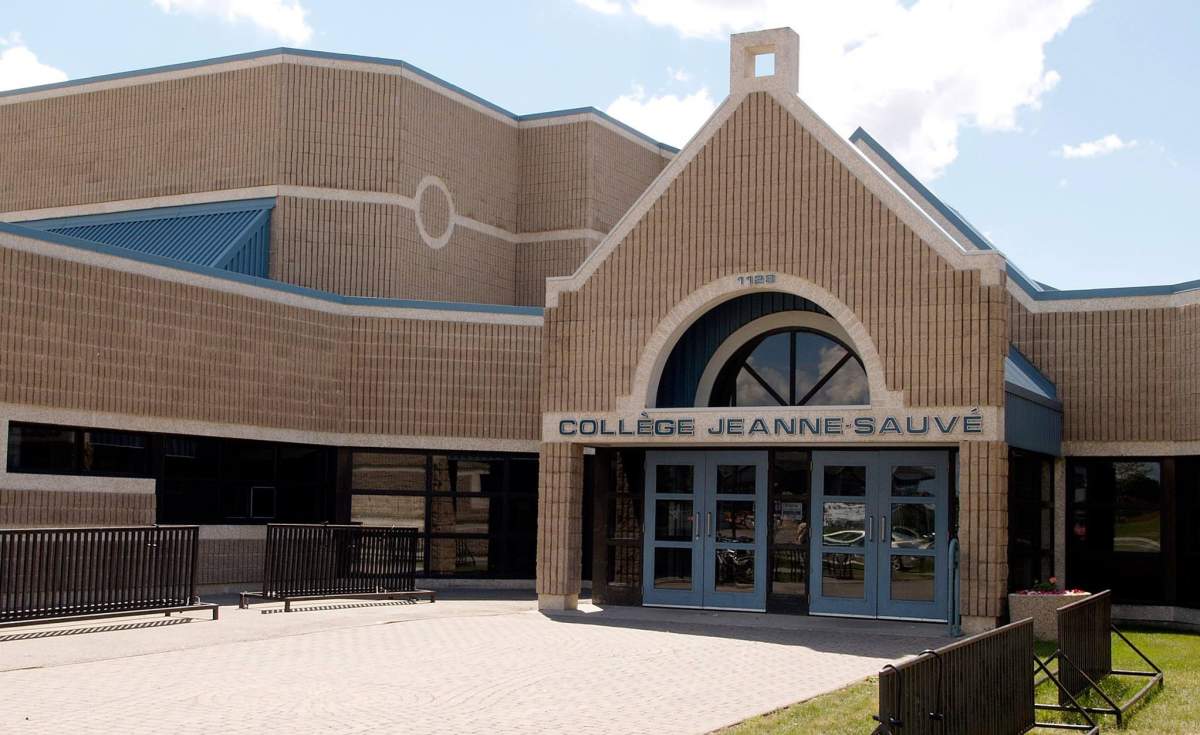 Collège Jeanne-Sauvé.