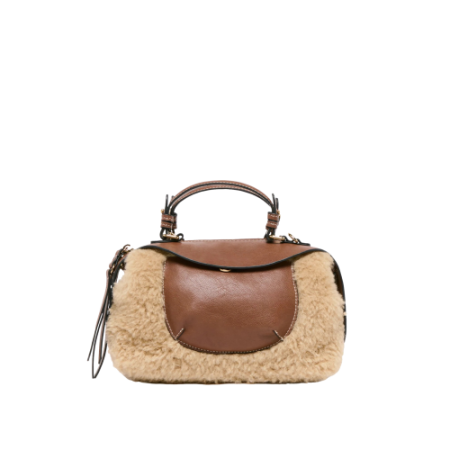 рухване 2025 Hand Bag Trends Vita <p> </p> <p> Запазването: </p> <img decoding =