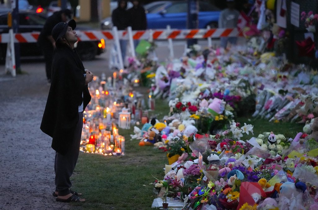 Повече от седем месеца след трагедията в Деня на Лапу