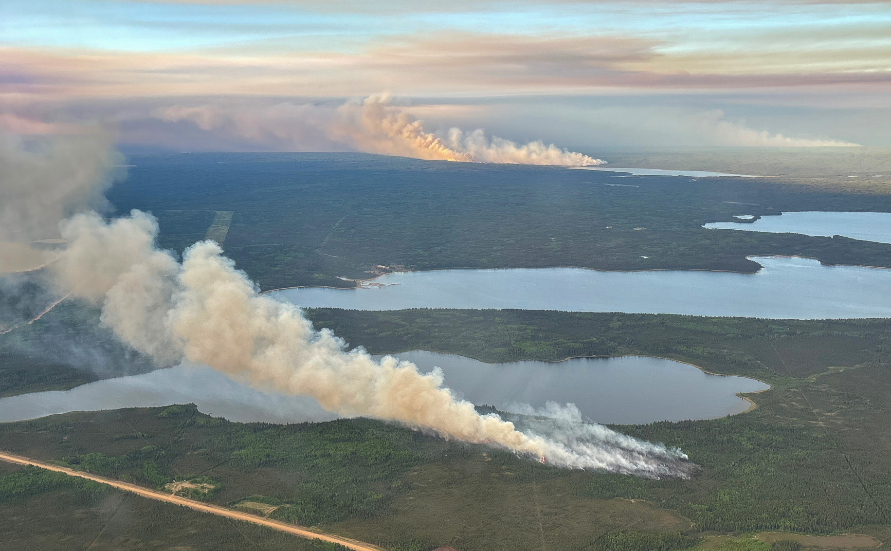 прогноза за слънчево небе и по топли от нормалните температури в