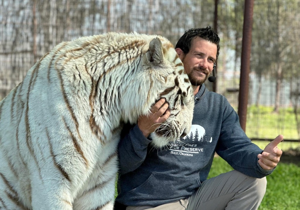 Интрионният ръководител Райън Исли 37 годишен беше фатално малиран от