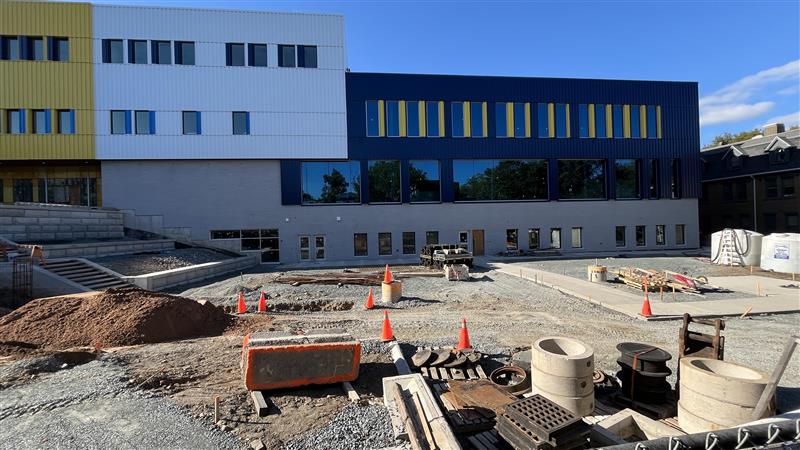 Parents say they're frustrated with the construction of the new St. Joseph's-Alexander McKay Elementary School in Halifax.