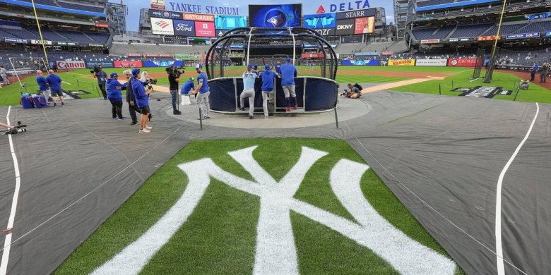 Bronx Zoo: Loud boos for ‘O Canada’ before Game 3
