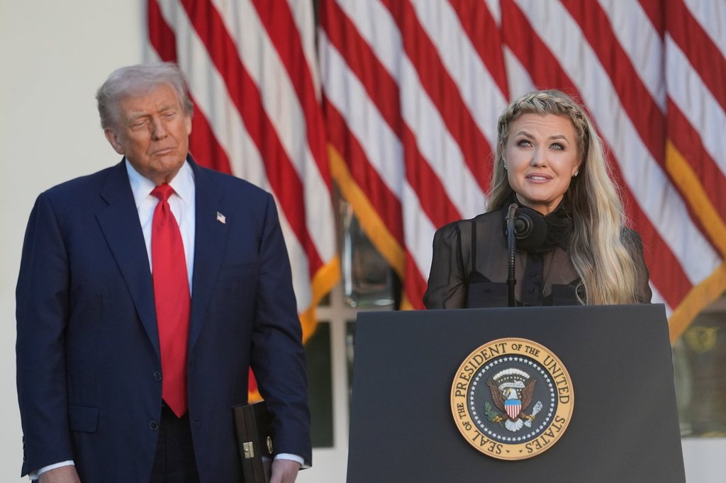 Trump posthumously honours Charlie Kirk as U.S. revokes critics’ visas
