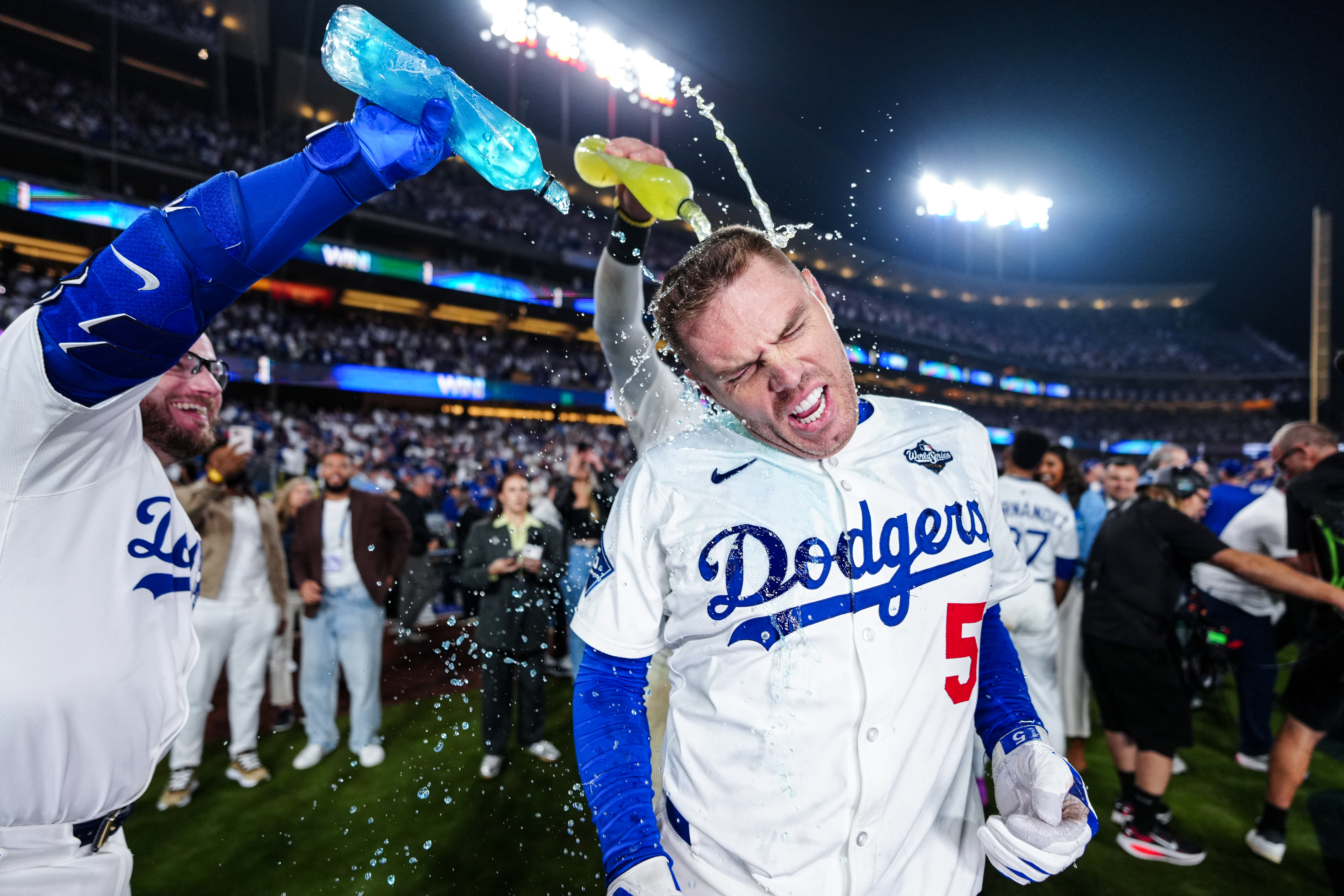 Торонто Блу ​​Джейс се надяват 4 ти мач от Световните серии