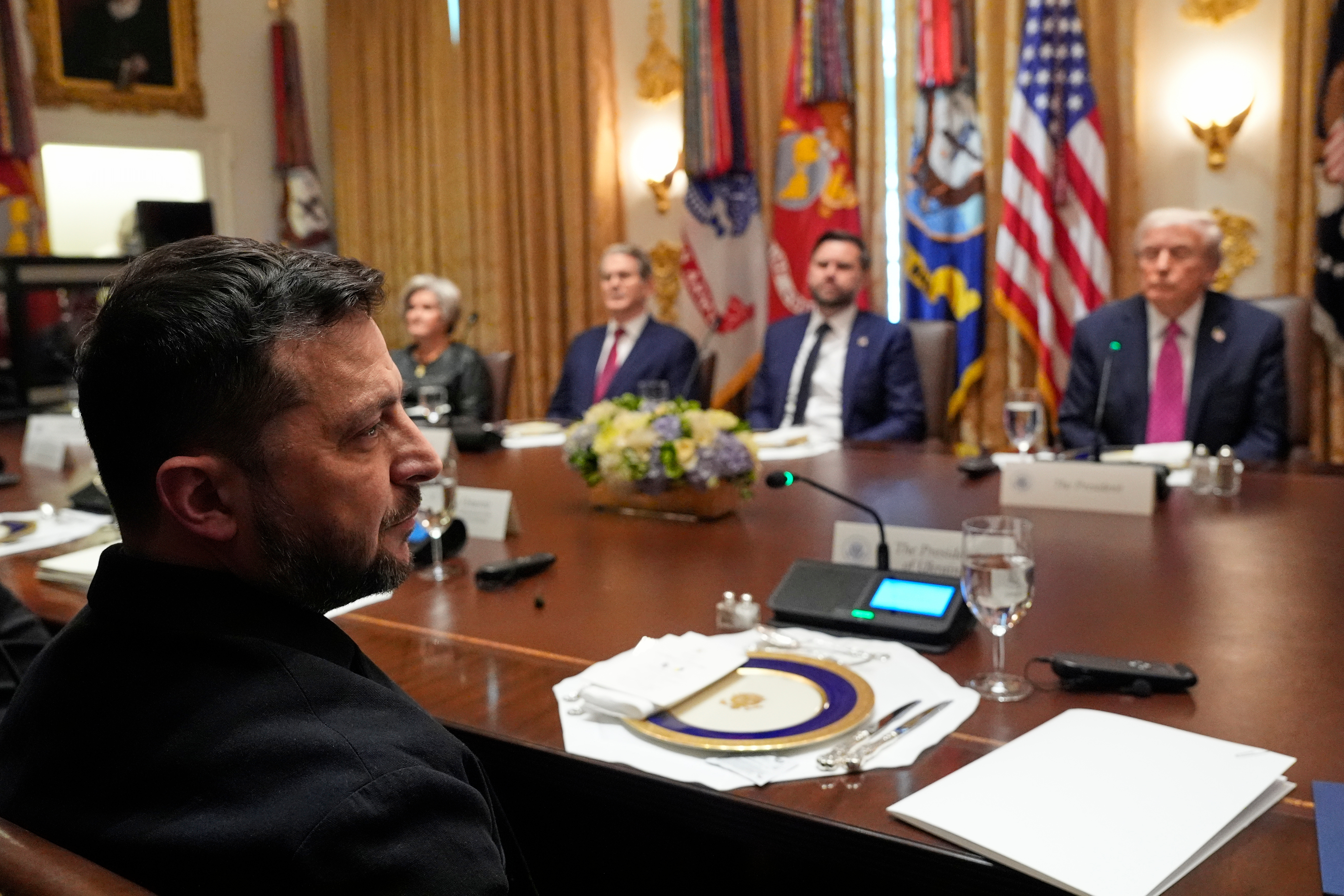 САЩ Президентът Доналд Тръмп е домакин на украинския президент Володимир