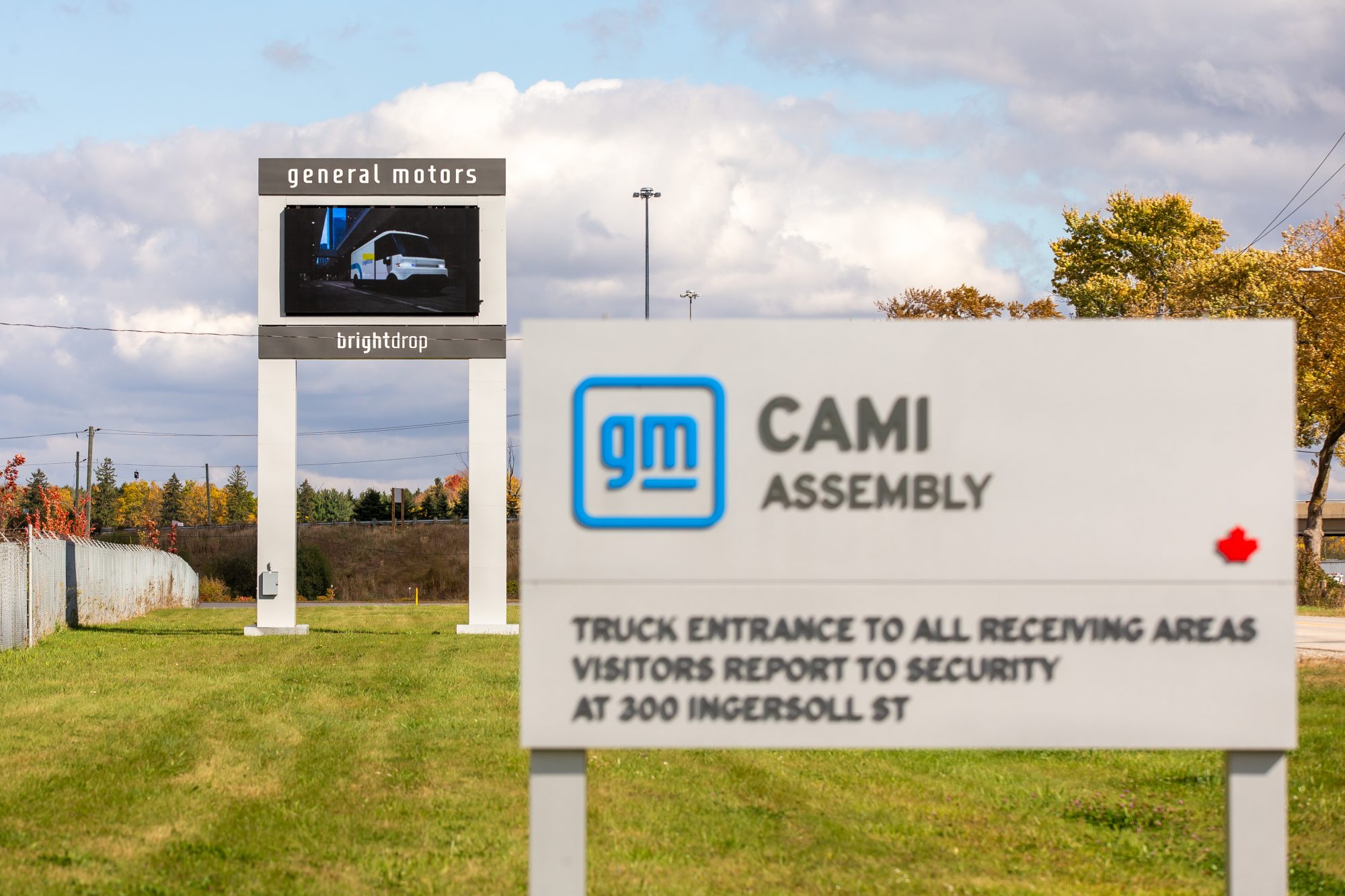 Министърът на индустрията Мелани Джоли казва че е дала на