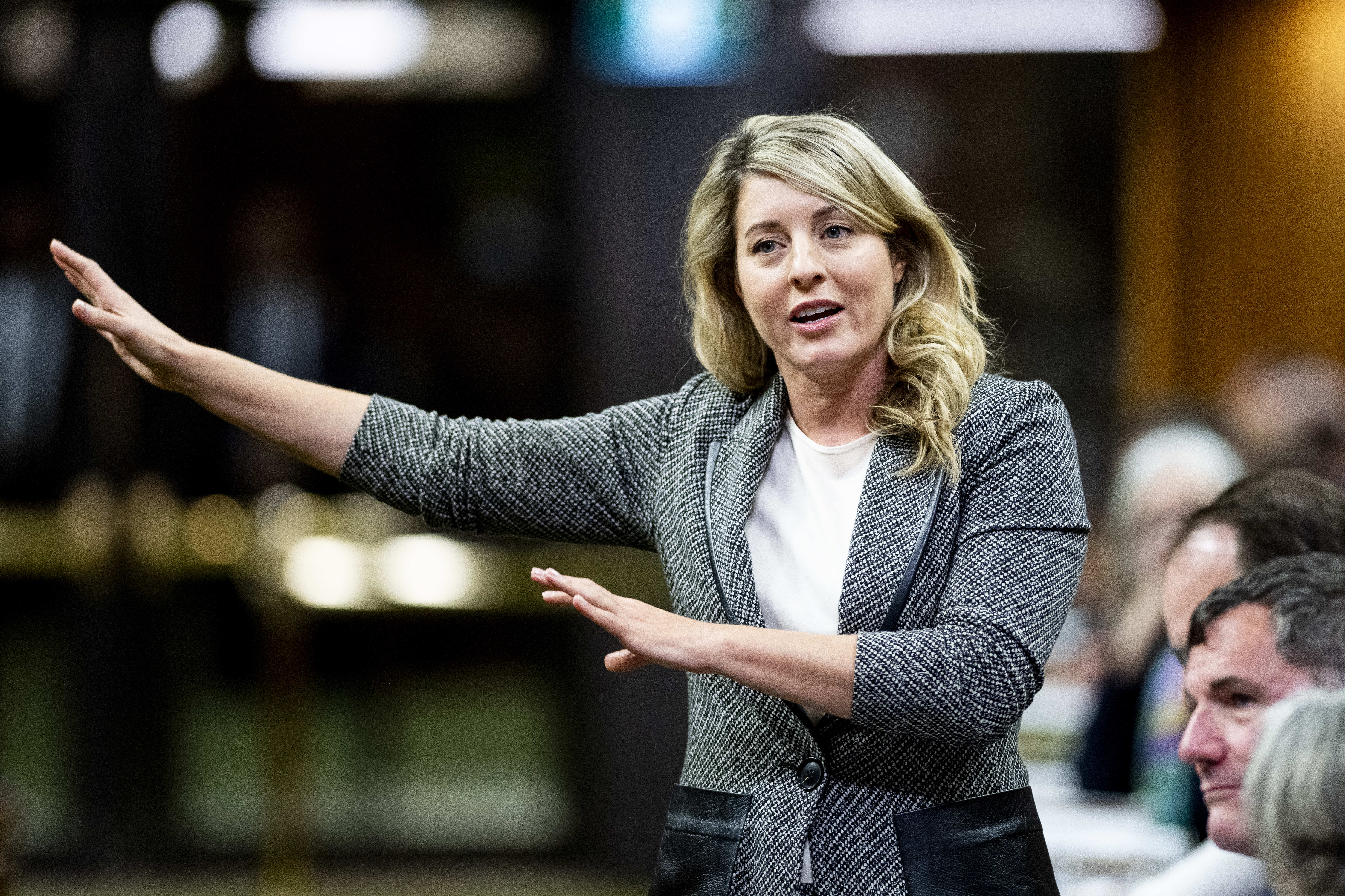 Ottawa launching Stellantis dispute resolution process over Brampton cuts