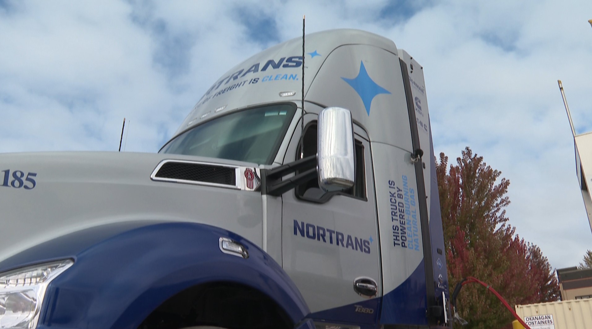 Okanagan driver turns to natural gas to fuel freight truck