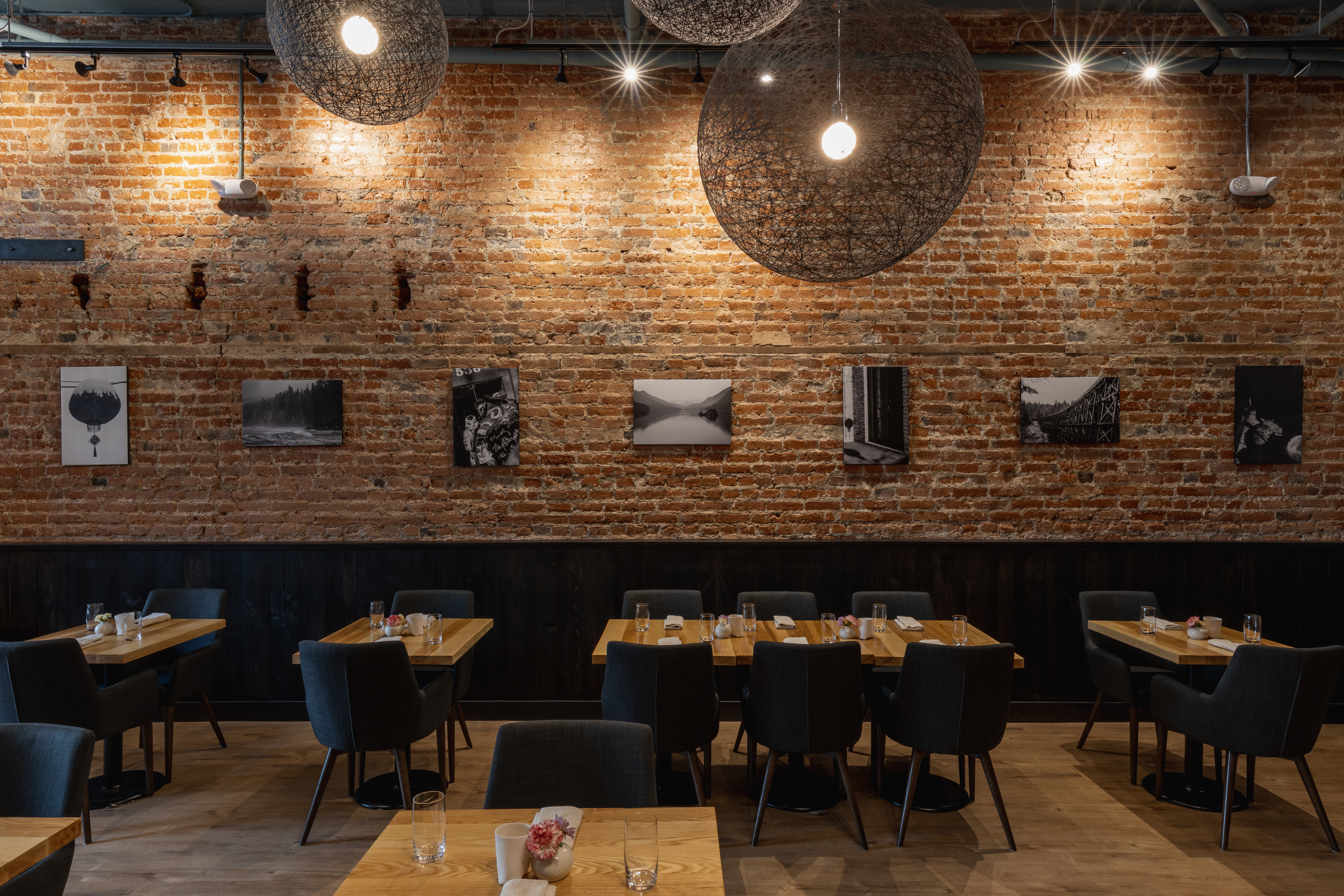 Грозно патенце поширана в масло камбала с брандад гъби пачи