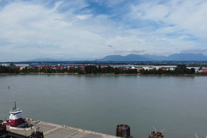 More than 500 people pack Richmond hotel to learn about Cowichan Nation land ruling