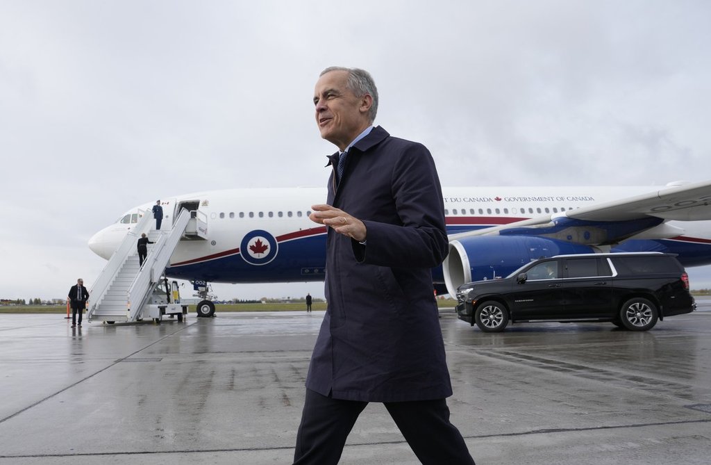 PM Mark Carney promotes Canada as a reliable trade partner at the ASEAN summit as U.S. tensions rise after President Trump halts trade talks over an Ontario ad. 